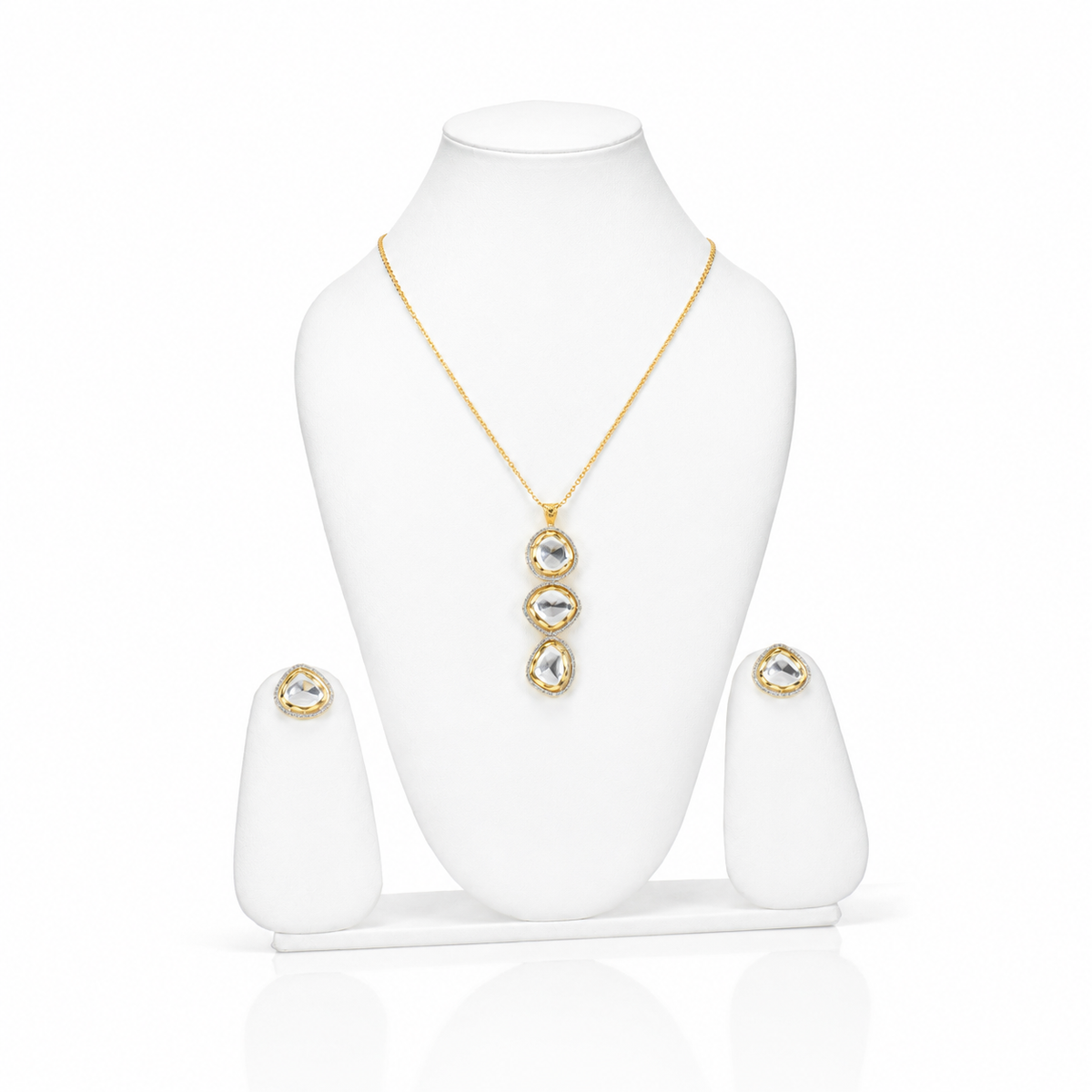 GOLD PLATED LONG PENDANT SET WITH EAR STUDDS